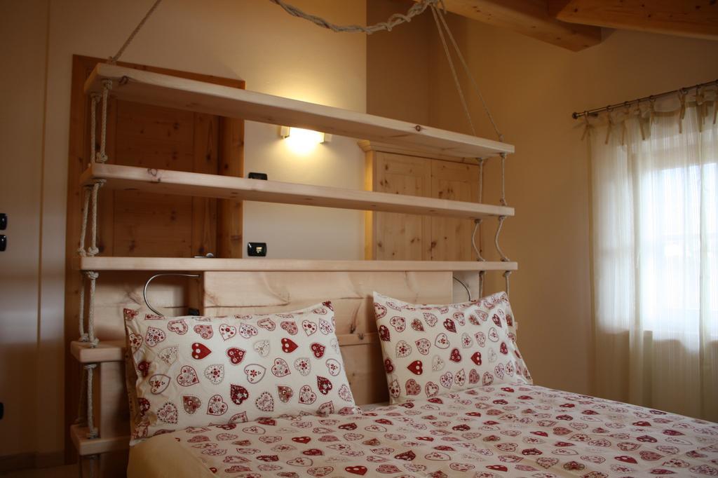 Agriturismo Pianrestel Cavalese Quarto foto