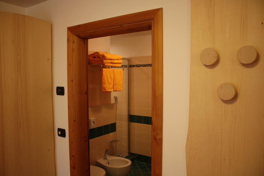 Agriturismo Pianrestel Cavalese Quarto foto