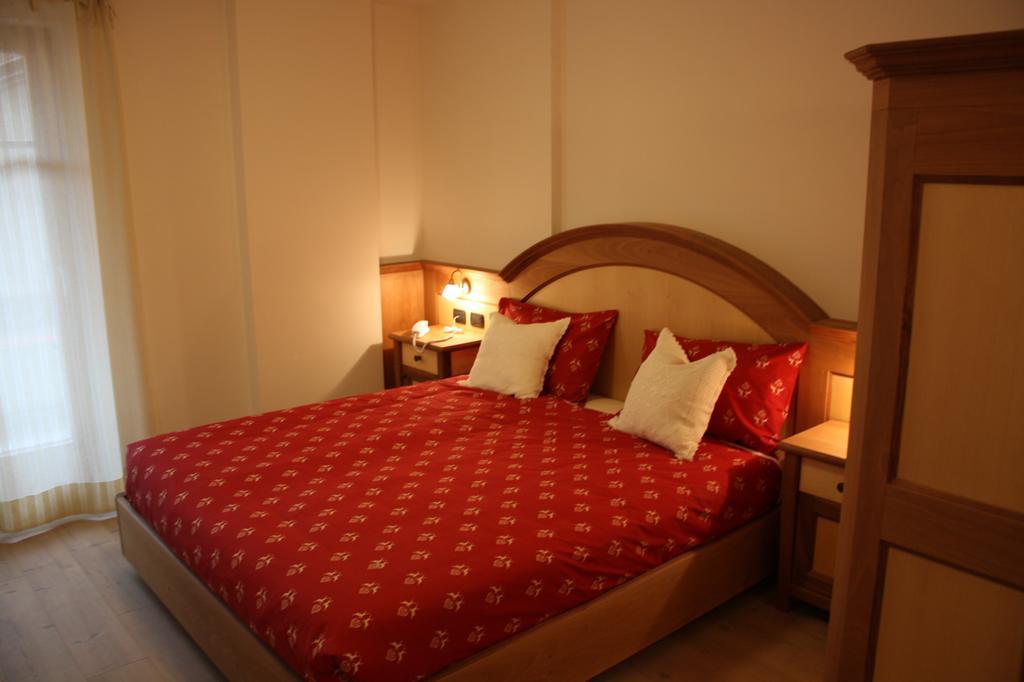 Agriturismo Pianrestel Cavalese Quarto foto